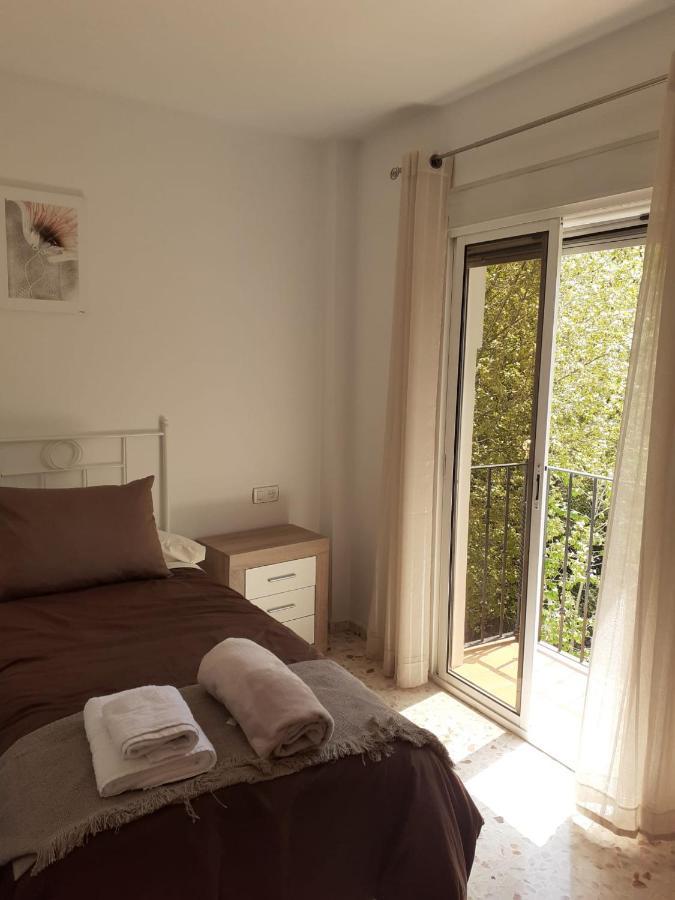 Apartamentos Pinos Genil Exterior photo